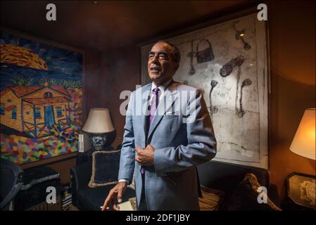 Photo d’Archive datée du 6 janvier 2014 de l’avocat Alex Ursulet dans son Bureau parisien. après sept mois d’enquête, le conseil de discipline de l’ordre a sanctionné l’avocat, ancien conseil du tueur en série Guy Georges, pour ses agissements envers une stagiaire. le conseil de discipline du barreau de Paris a prononcé la radiation de l’avocat Alex Ursulet. Une jeune avocate dénonce des faits de viols et de harcèlement sexuel. Foto von Khanh Renaud/ABACAPRESS.COM Stockfoto