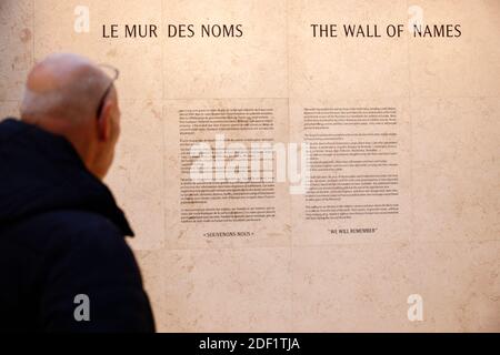 Einweihung der renovierten "Namensmauer" der Shoah-Gedenkstätte in Paris, Frankreich, am 27. Januar 2020, anlässlich des 75. Jahrestages der Befreiung des Lagers Auschwitz-Birkenau. Foto von Hamilton/Pool/ABACAPRESS.COM Stockfoto