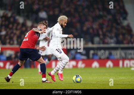 Neymar Jr von Paris und Xeka von Lille während des Ligue 1-Spiels zwischen Lille OSC und Paris Saint-Germain (PSG) im Stade Pierre Mauroy am 26. Januar 2020 in Lille, Frankreich. Foto Sylvain Lefevre /ABACAPRESS.COM Stockfoto