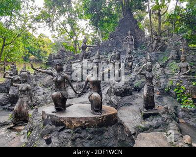 Buddha Statuen an Tar Nim Wasserfall & geheime magische Garten auf Koh Samui, Surat Thani Thailand. Stockfoto