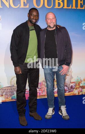 Omar Sy, Francois Damiens nimmt am 02. Februar 2020 an der Pariser Filmpremiere „Le Prince Oublie“ im Le Grand Rex in Paris Teil. Foto von Nasser Berzane/ABACAPRESS.COM Stockfoto