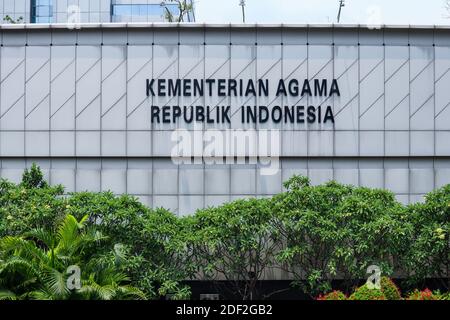 Jakarta, Indonesien - 25. Oktober 2020. Ministerium für Religion Gebäude der Republik Indonesien, das sich auf Jalan Sudirman, Jakarta befindet Stockfoto