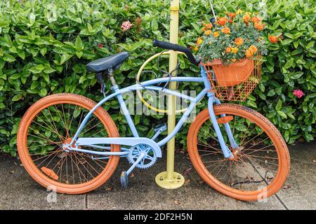 Miami Florida, Springs lackiertes Fahrrad, öffentliche Kunst, Stockfoto