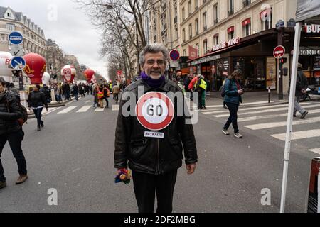 Am 20. Februar 2020 protestieren die Menschen in Paris gegen die Rentenreform. Foto von Florent Bardos/ABACAPRESS.COM Stockfoto