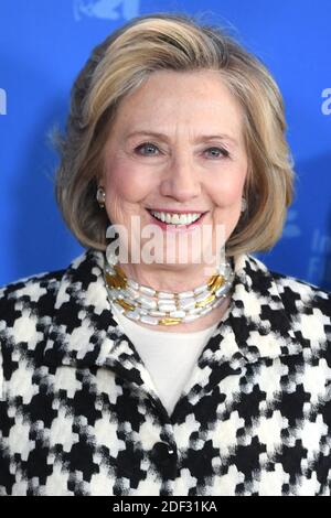 Ehemalige First Lady Hillary Rodham Clinton bei der Hillary Photocall im Rahmen der 70. Berlinale am 24. Februar 2020 in Berlin. Foto von Aurore Marechal/ABACAPRESS.COM Stockfoto