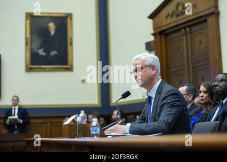 Charles W. scharf, Chief Executive Officer (CEO) und Präsident von Wells Fargo & Company, bezeugt am Dienstag, den 10. März 2020, vor dem US-amerikanischen Finanzdienstleistungsausschuss im US-amerikanischen Kapitol in Washington D.C., USA. Foto von Stefani Reynolds/CNP/ABACAPRESS.COM Stockfoto