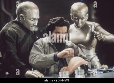 ROBIN WILLIAMS, OLIVER PLATT und KIERSTEN WARREN in BICENTENNIAL MAN, 1999 TouchstonePictures/Columbia Pictures Stockfoto