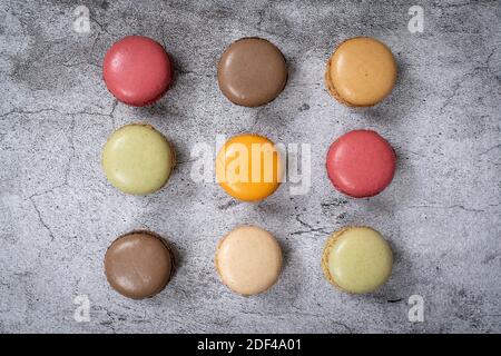 Bunte französische Dessert-Makronen Stockfoto