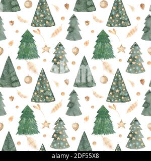 Aquarell Weihnachtsmuster, Weihnachtsbaum, Texturen. Nahtloses Muster handbemalte Winterelemente auf weißem Hintergrund Stockfoto