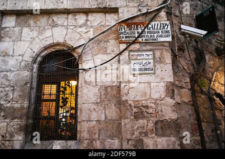 Straßenschild Via Dolorosa in Jerusalem Stockfoto