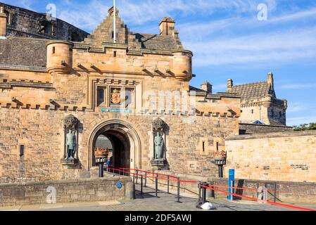 Edinburgh Castle Eingang und Zugbrücke Edinburgh schottland Schloss edinburgh scottish Castle edinburgh Altstadt Edinburgh Midlothian Schottland GB Stockfoto