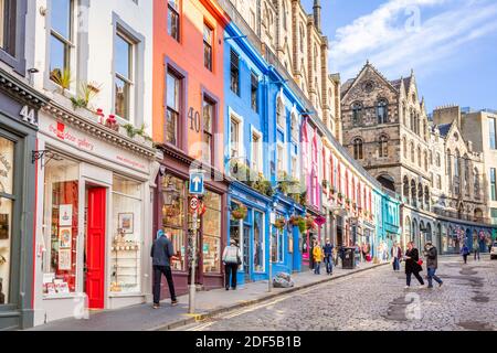 Geschäfte und Einkaufsmöglichkeiten in Victoria Street und West Bow Old Town, Edinburgh Midlothian Schottland GB Europa Stockfoto