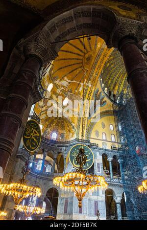 Istanbul, Türkei, September 03 2019: Innenansicht des Museums Hagia Sophia (Ayasofya). Stockfoto