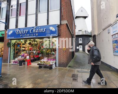 Sheerness, Kent, Großbritannien. Dezember 2020. Sheerness High Street in der Gemeinde Swale - Englands höchstgelegene Infektionsrate. Kredit: James Bell/Alamy Live Nachrichten Stockfoto