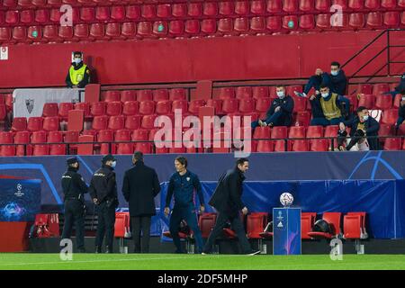 Julen Lopetegui, Cheftrainer von Sevilla und Frank Lampard, Cheftrainer von Chelsea während der UEFA Champions League, Gruppe E fo / LM Stockfoto
