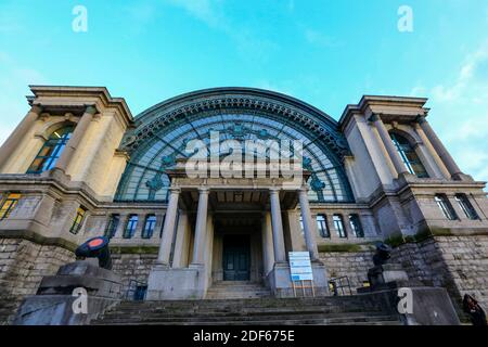 Military Museum im Parc du Cinquantenaire, Jubelpark, Brüssel, Belgien. Stockfoto