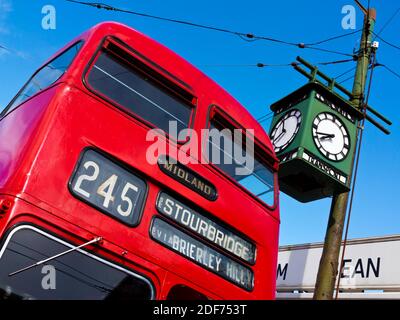 Doppeldeck Midland Red BMMO D9 6342 HA Bus gebaut Im Jahr 1963 im Dienst im Black Country Living Museum In Dudley West Midlands England Stockfoto