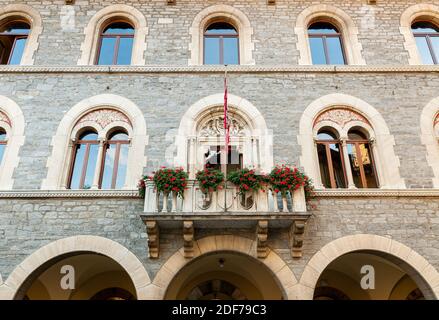 Fassade des Rathauses von Bellinzona, Tessin, Schweiz Stockfoto