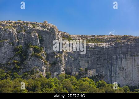 Frankreich, Var, regionaler Naturpark Sainte-Baume, Massiv von Sainte-Baume, Plan d'Aups, Höhlenheiligtum von Sainte Marie-Madeleine Stockfoto