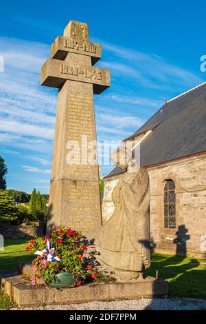 Frankreich, Cotes-d'Armor, Gouarec, Denkmal des Bildhauers Jules Charles le Bozec im Jahr 1947 Stockfoto