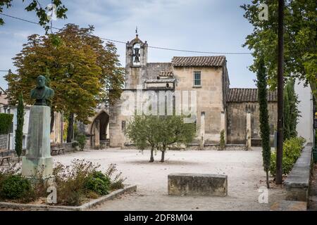 Straße von Saint-Rémy-de-Provence, Frankreich, Europa. Stockfoto