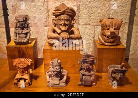 ZAPOTEKEN Zahlen aus Gräbern in der kulturellen MUSEUM von OAXACA oder Museo de Las Culturas de Oaxaca - Mexiko Stockfoto