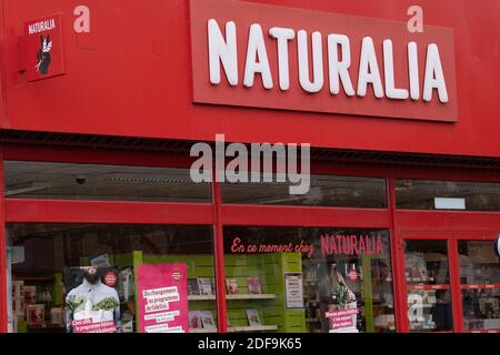 Ein Ladenschild des Naturalia Ladens, am 30. April 2020 in Saint Maur des Fosses, Frankreich. Foto von David Niviere/ABACAPRESS.COM Stockfoto