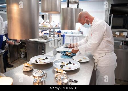 INTERVIEW AUF ANFRAGE - Exklusiv - Wiedereröffnung des berühmten gastronomischen Restaurants von Christopher Coutanceau, drei Sterne Michelin-Führer und Mitglied von Relais & Châteaux und Grandes Tables du Monde, am 5. Juni 2020 in La Rochelle, Frankreich. Foto von David Niviere/ABACAPRESS.COM Stockfoto