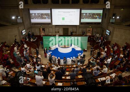 Abschluss im Plenarsaal des CESE am letzten Tag der Bürgerkonvention zum Klima (Convention citoyenne pour le climat) am 21. Juni 2020. Foto von Raphael Lafargue/ABACAPRESS.COM Stockfoto