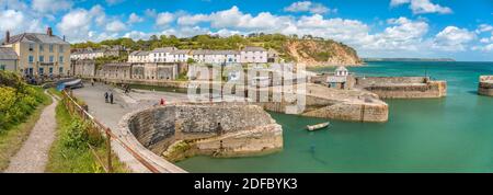 Blick über den Hafen von Charlestown, Cornwall Coast, England Stockfoto