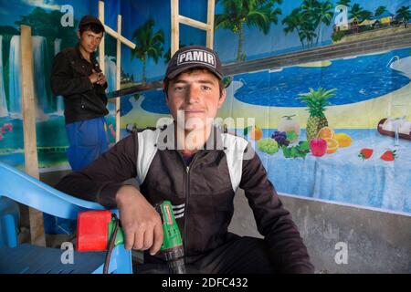 Tadschikistan, Provinz Gbao, Arbeiter in Wachan, Porträt von Pamiri Stockfoto