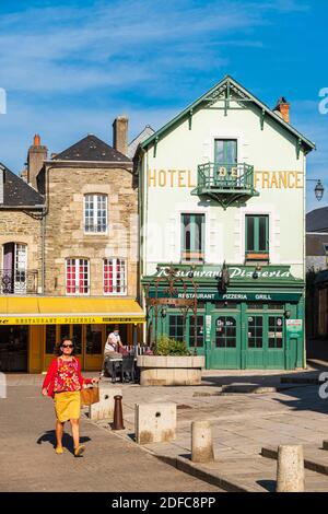 Frankreich, Morbihan, Josselin, historisches Zentrum, Notre-Dame Platz Stockfoto