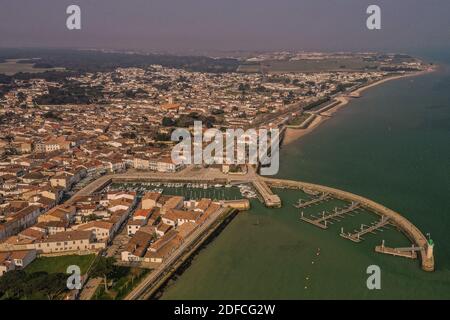 LUFTAUFNAHME, LA FLOTTE EN RE, (17) CHARENTE-MARITIME, NOUVELLE AQUITAINE, FRANKREICH Stockfoto