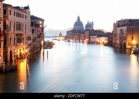 I/Venedig: Canal Grande am Morgen Stockfoto