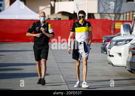 Sakhir, Bahrain. Dezember 2020. OCON Esteban (Fra), Renault F1 Team RS20, Portrait während des Formel 1 Rolex Sakhir Grand Prix 2020, vom 4. Bis 6. Dezember 2020 auf dem Bahrain International Circuit, in Sakhir, Bahrain - Foto Florent Gooden / DPPI / LM Credit: Gruppo Editoriale LiveMedia/Alamy Live News Stockfoto