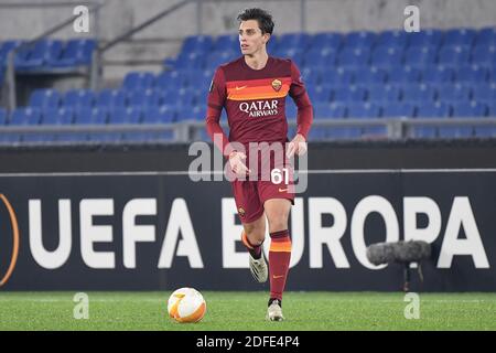 Rom, Italien. Dezember 2020. Riccardo Calafiori von Roma während der Europa League Group ein Fußballspiel zwischen AS Roma und Young Boys im Stadio Olimpico in Rom (Italien), 3. Dezember 2020. Foto Antonietta Baldassarre/Insidefoto Kredit: Insidefoto srl/Alamy Live News Stockfoto