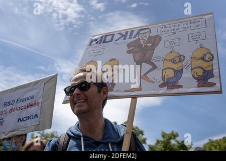 Mitarbeiter der Nokia-Gruppe demonstrieren gegen den Abbau von 1,233 Arbeitsplätzen in Frankreich. Paris, Frankreich, 8. Juli 2020. Foto von Florent Bardos/ABACAPRESS.COM Stockfoto