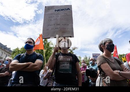 Mitarbeiter der Nokia-Gruppe demonstrieren gegen den Abbau von 1,233 Arbeitsplätzen in Frankreich. Paris, Frankreich, 8. Juli 2020. Foto von Florent Bardos/ABACAPRESS.COM Stockfoto