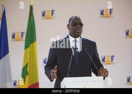 Senegals Präsident Macky Sall hält am 27. August 2020 eine Rede beim Arbeitgeberverband MEDEF-Sommertreffen im Longchamp-Pferderennsportkomplex in Paris. Foto von Raphael Lafargue/ABACAPRESS.COM Stockfoto