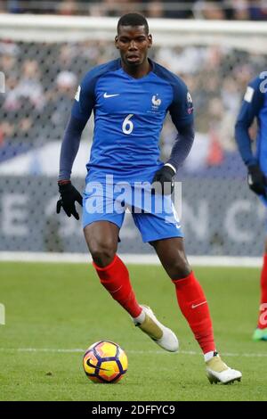 Datei Foto vom 11. November 2016 von Frankreichs Paul Pogba während der Weltmeisterschaft 2018 Gruppe A Qualifikation Fußballspiel, Frankreich gegen Schweden im Stade de France in Saint-Denis, Vorort von Paris, Frankreich. Manchester United Mittelfeldspieler Paul Pogba wurde aus dem französischen Kader gelassen, nachdem er Coronavirus-positiv getestet hatte, bestätigte Didier Deschamps auf einer Pressekonferenz am Donnerstag. Foto von Henri Szwarc/ABACAPRESS.COM Stockfoto