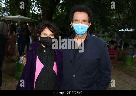 Jack lang und seine Frau Monique lang posiert beim 13. Angouleme Film Festival in Angouleme Film Festival in Angouleme, Frankreich am 31. August 2020. Foto von Jerome Domine/ABACAPRESS.COM Stockfoto