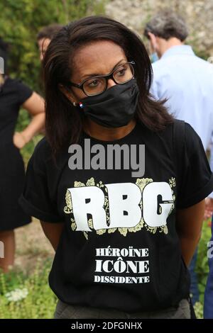 Audrey Pulvar, adjointe a la Maire de Paris, en Charge de l'agriculture lors de l'inauguration des Murs à Fleurs : Production de fleurs locales a Montreuil, France, le 19 Septembre 2020. Foto von Jerome Domine/ABACAPRESS.COM Stockfoto