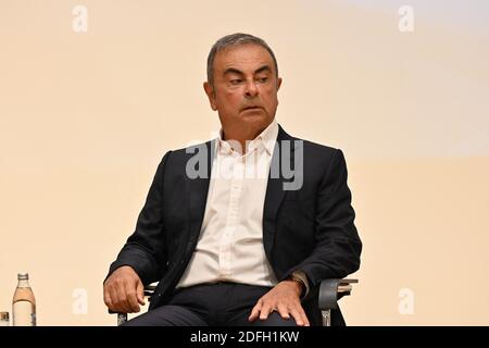 Der ehemalige Nissan-Renault-Chef Carlos Ghosn hält am 29. September 2020 eine gemeinsame Pressekonferenz an der Holy Spirit University of Kaslik, Jounieh, nördlich von Beirut, Libanon. Neun Monate nach seiner dramatischen Flucht aus Tokio nach Beirut hat die libanesisch-französische Exekutive einen Plan zur Aufrüttelung der Business School enthüllt. Foto von Ammar Abd Rabbo/ABACAPRESS.COM Stockfoto