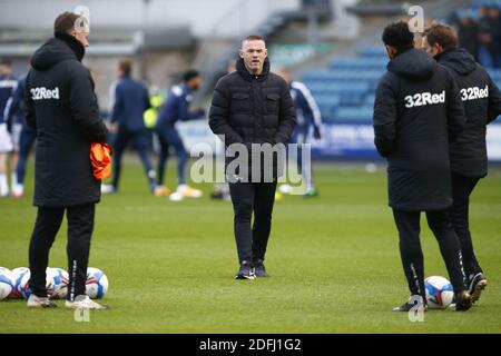 LONDON, Vereinigtes Königreich, DEZEMBER 05: Wayne Rooney während der Sky Bet Championship zwischen Millwall und Derby County im Den Stadium, London am 05. Dezember, 2020 Credit: Action Foto Sport/Alamy Live News Stockfoto