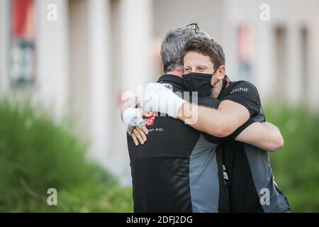 Sakhir, Bahrain. Dezember 2020. GROSJEAN Romain (Fra), Haas F1 Team VF-20 Ferrari, Portrait während des Formel 1 Rolex Sakhir Grand Prix 2020, vom 4. Bis 6. Dezember 2020 auf dem Bahrain International Circuit, in Sakhir, Bahrain - Foto Antonin Vincent / DPPI / LM Credit: Paola Benini/Alamy Live News Stockfoto