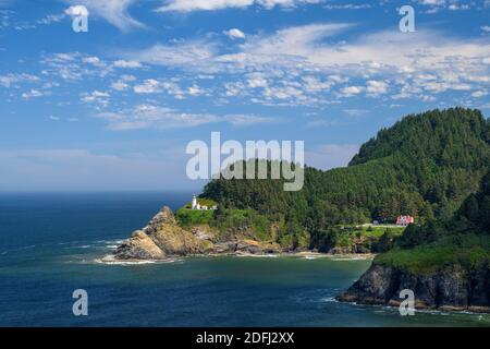 Heceta Head Lighthouse und Light Keepers House an der zentralen Küste von Oregon. Stockfoto