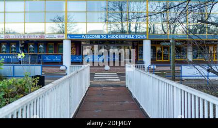 5. Dezember 2020 The John Smiths Stadium, Huddersfield, Yorkshire, England; English Football League Championship Football, Huddersfield Town gegen Queens Park Rangers; Willkommen in Huddersfield Town Stockfoto