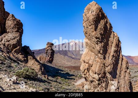 Felsen in den Bergen teneriffas Stockfoto