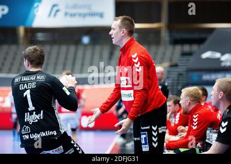 Aalborg, Dänemark. Dezember 2020. Mikael Aggefors (16) von Aalborg Handball in der Danish Men’s Handball League Spiel zwischen Aalborg Handball und Lemvig-Thyboron Handball in Jutlander Bank Arena in Aalborg gesehen. (Foto: Gonzales Photo - Balazs Popal). Stockfoto