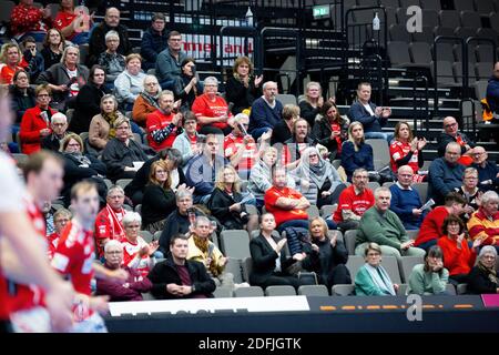 Aalborg, Dänemark. Dezember 2020. Handbold Fans von Aalborg Handball in der dänischen Männer Handball League Spiel zwischen Aalborg Handball und Lemvig-Thyboron Handball in Jutlander Bank Arena in Aalborg gesehen. (Foto Kredit: Gonzales Foto/Alamy Live News Stockfoto